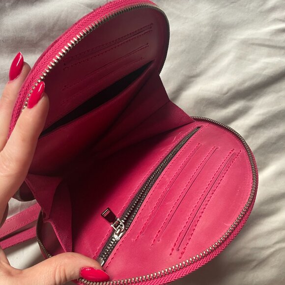 Handmade Pink Leather Crossbody Zippered Wallet Bag - Picture 5 of 7